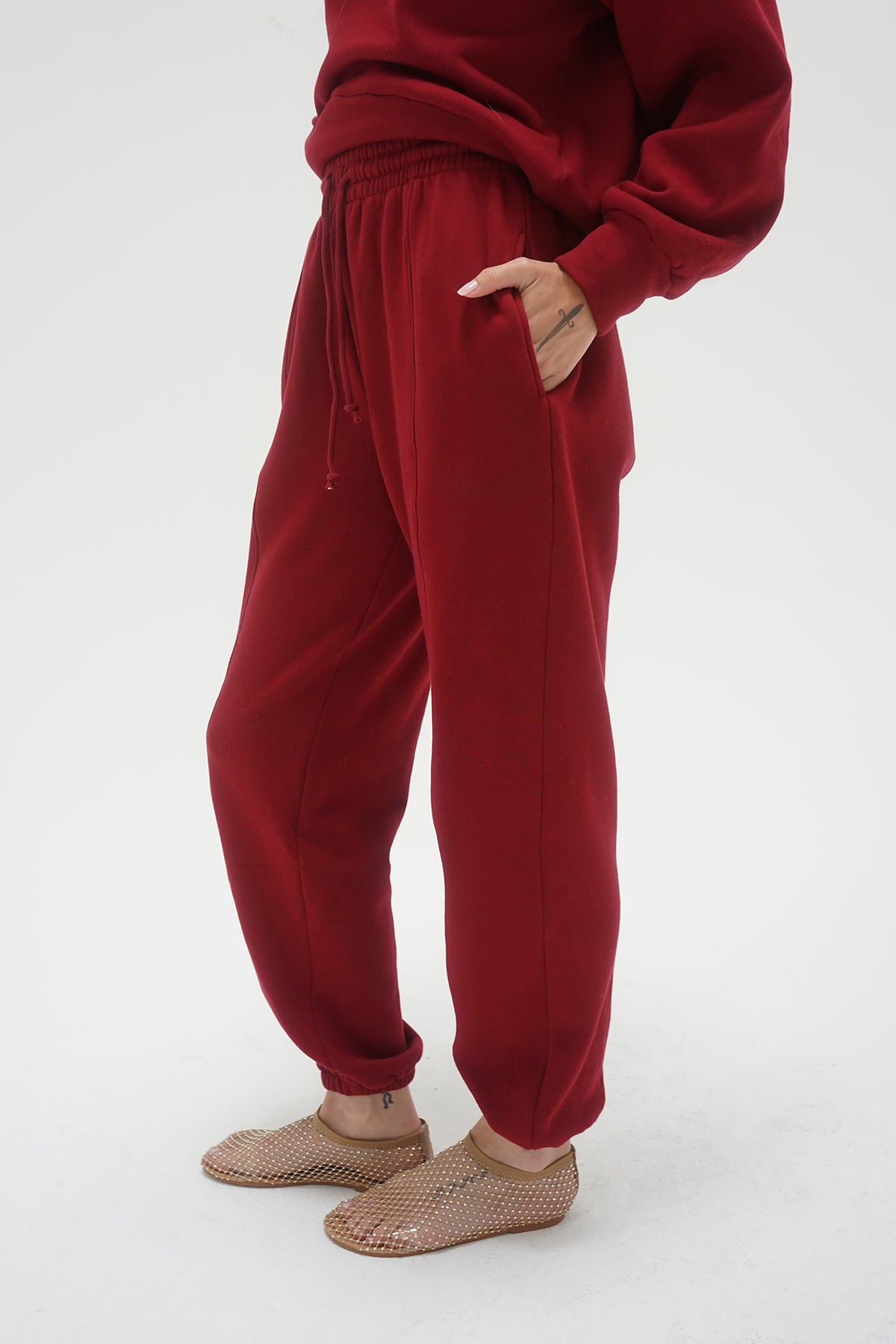 Jace Seamed Fleece Jogger - Oxblood