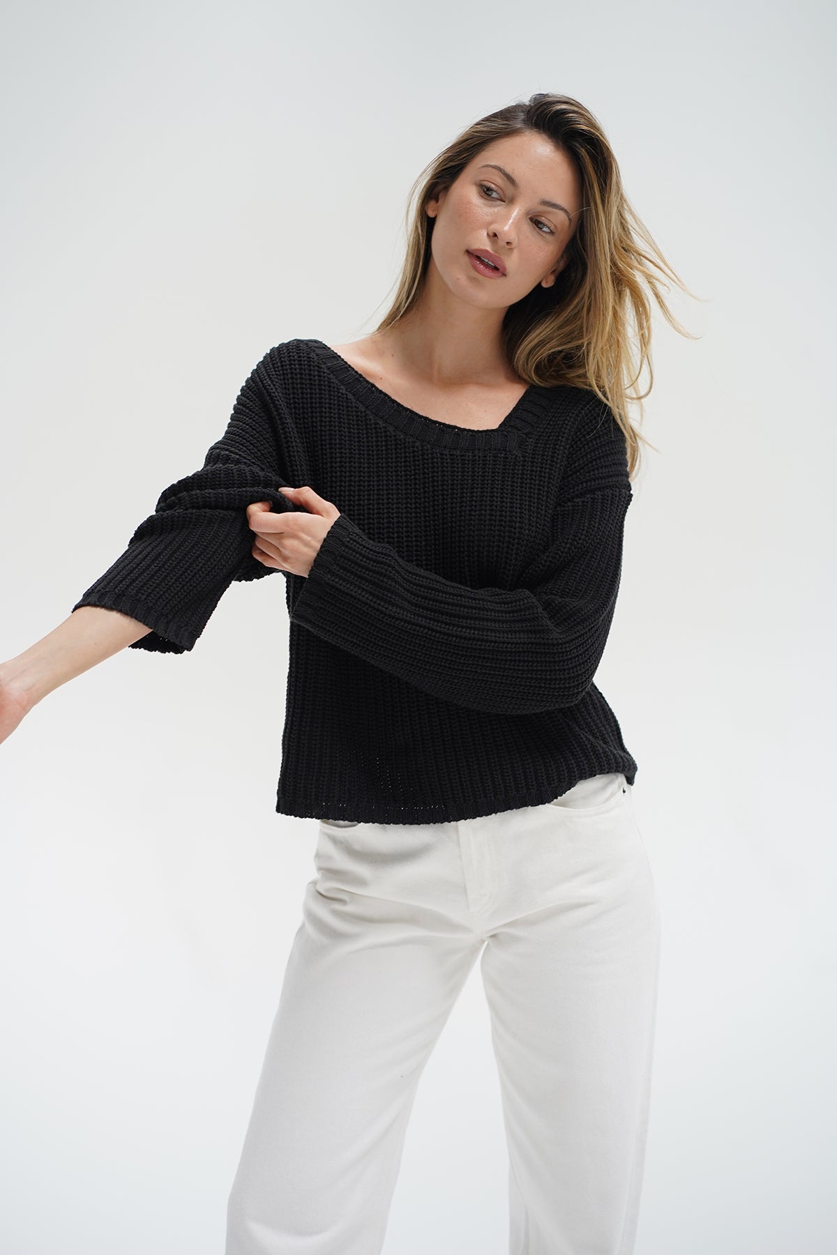 LNA Angle V neck Sweater in black 