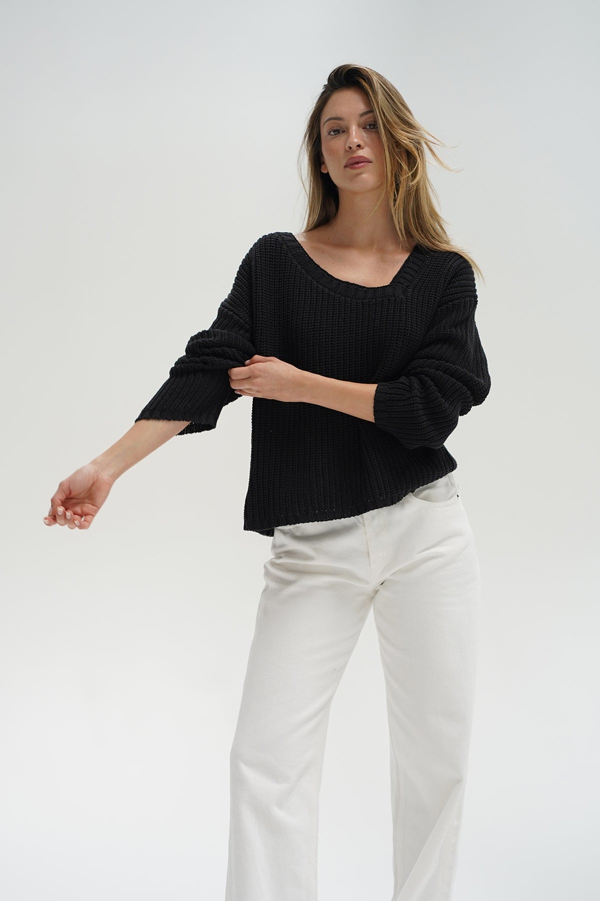 LNA Angle V neck Sweater in black 