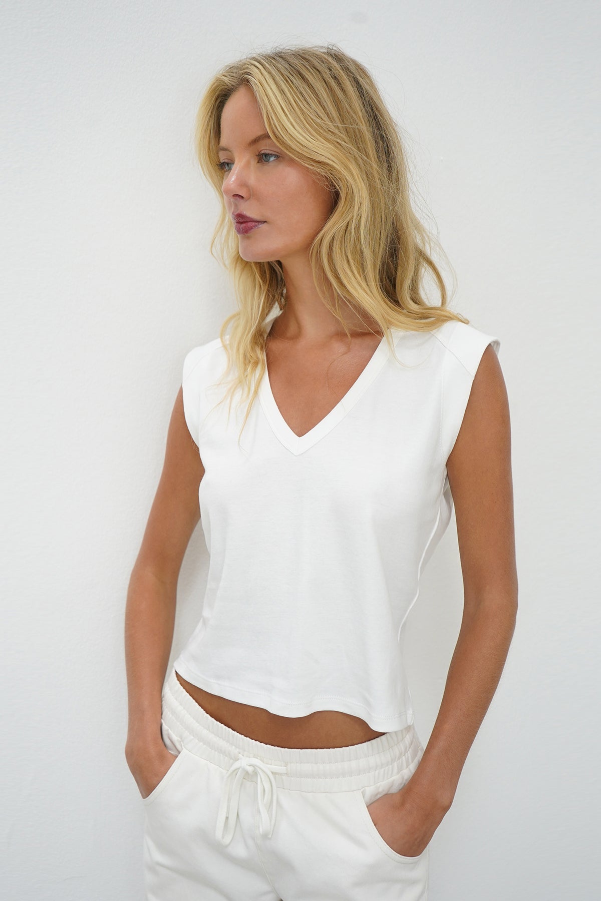 LNA Dayna V Muscle Tee in white 