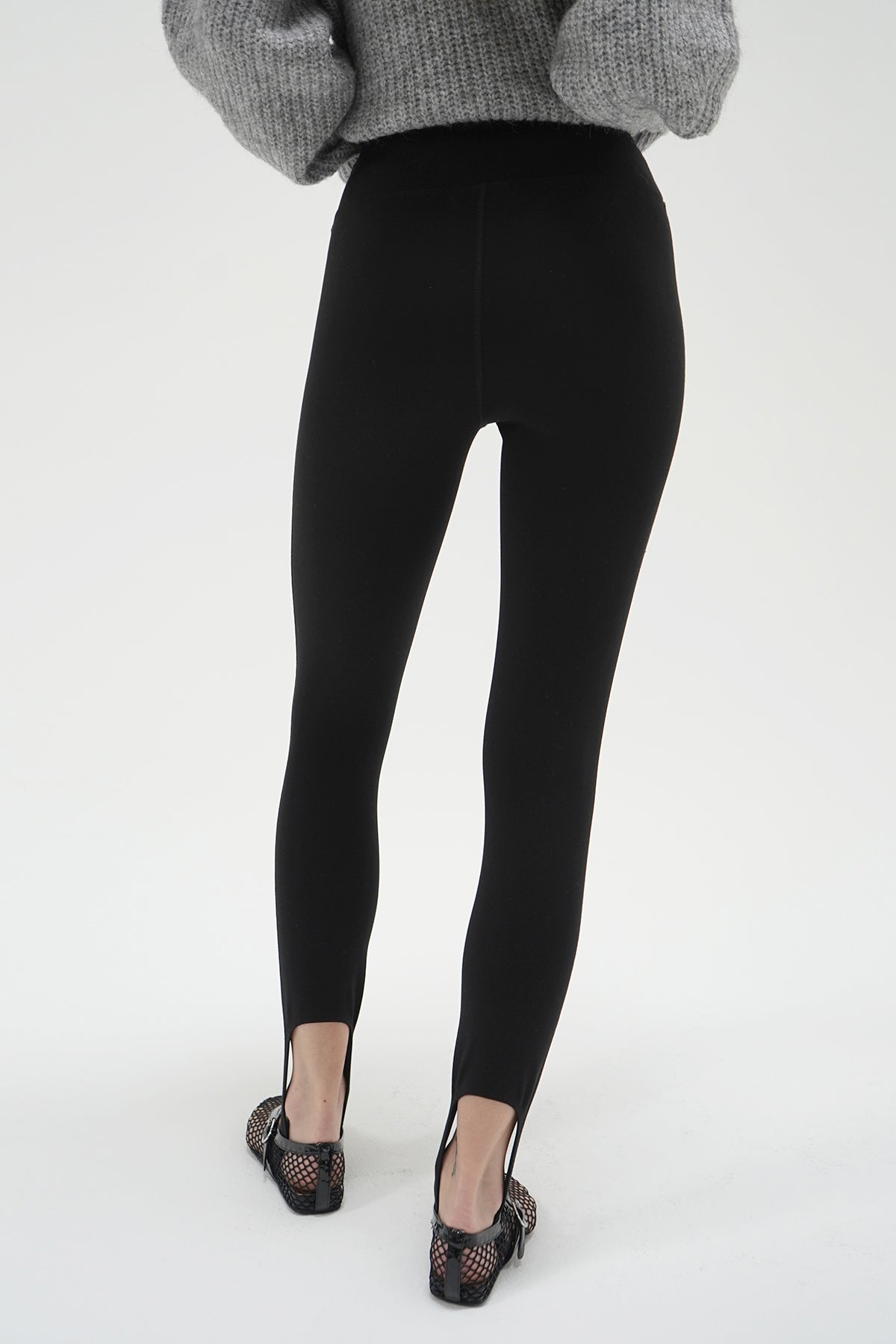 Miles Stirrup leggings in black