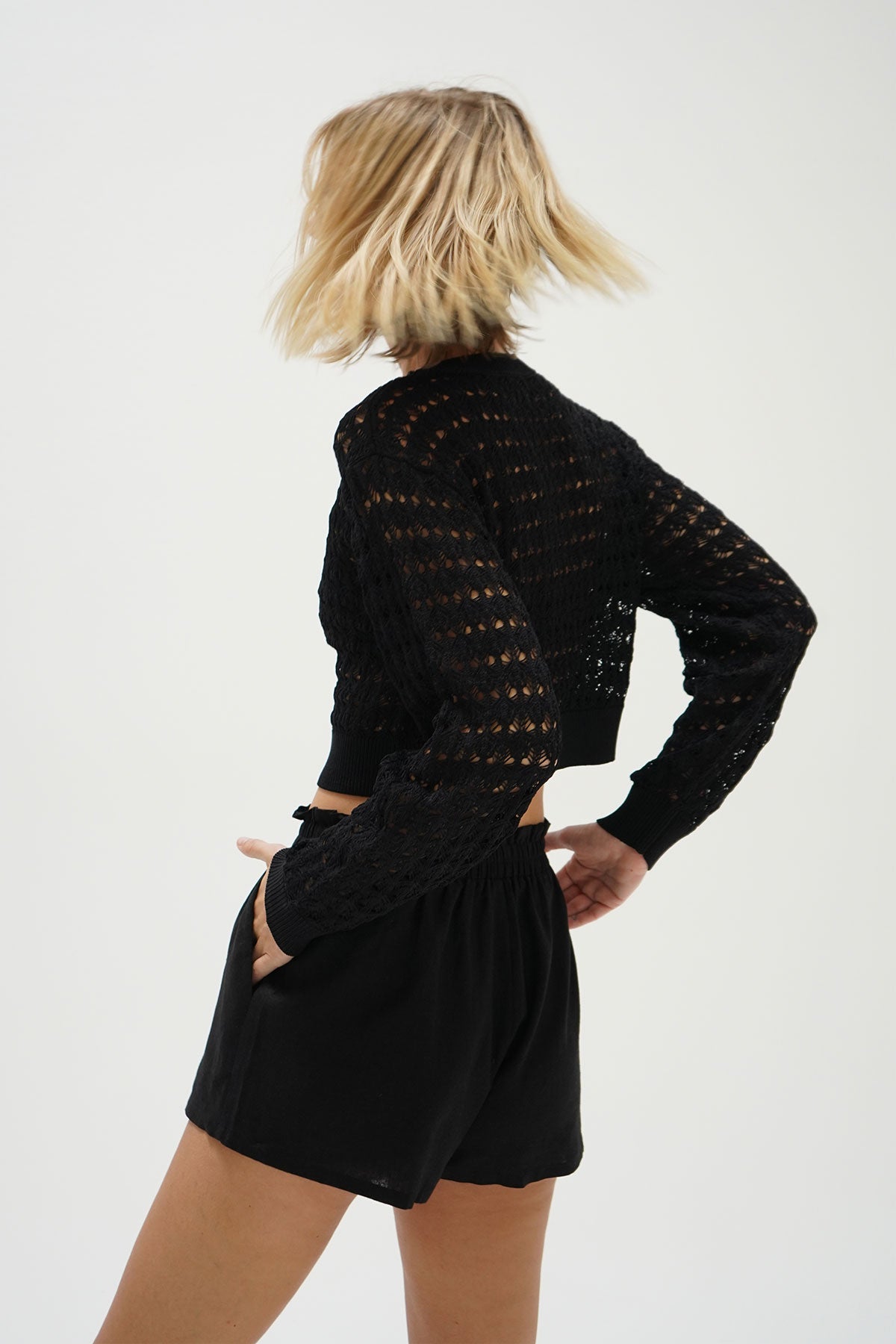 LNA Aras Linen Elastic Waist Short in Black