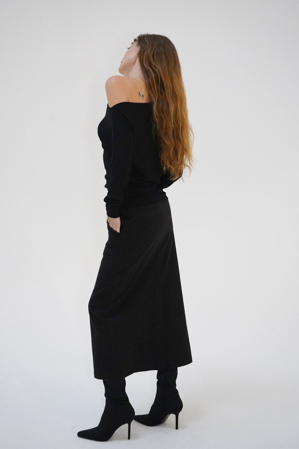 LNA Dara Twill Skirt in Black