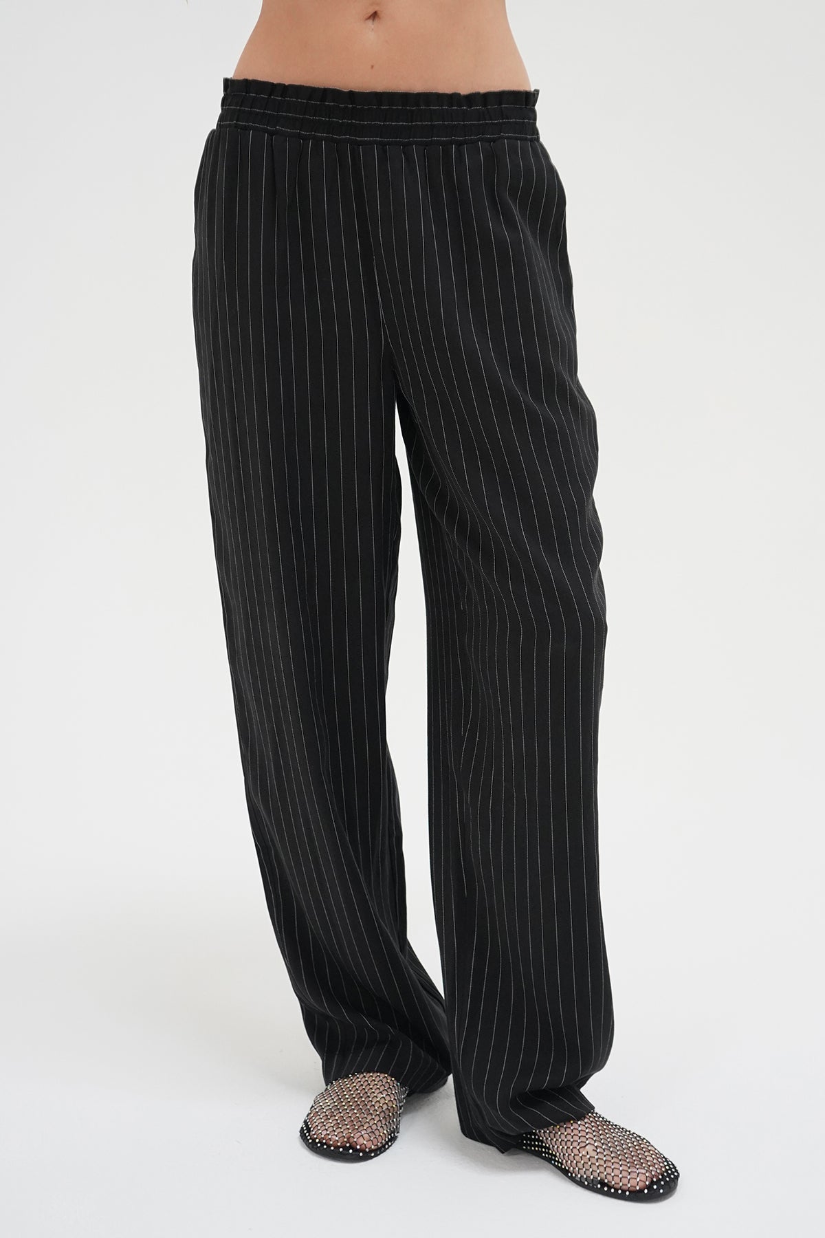 Santo pant pinstripe in black