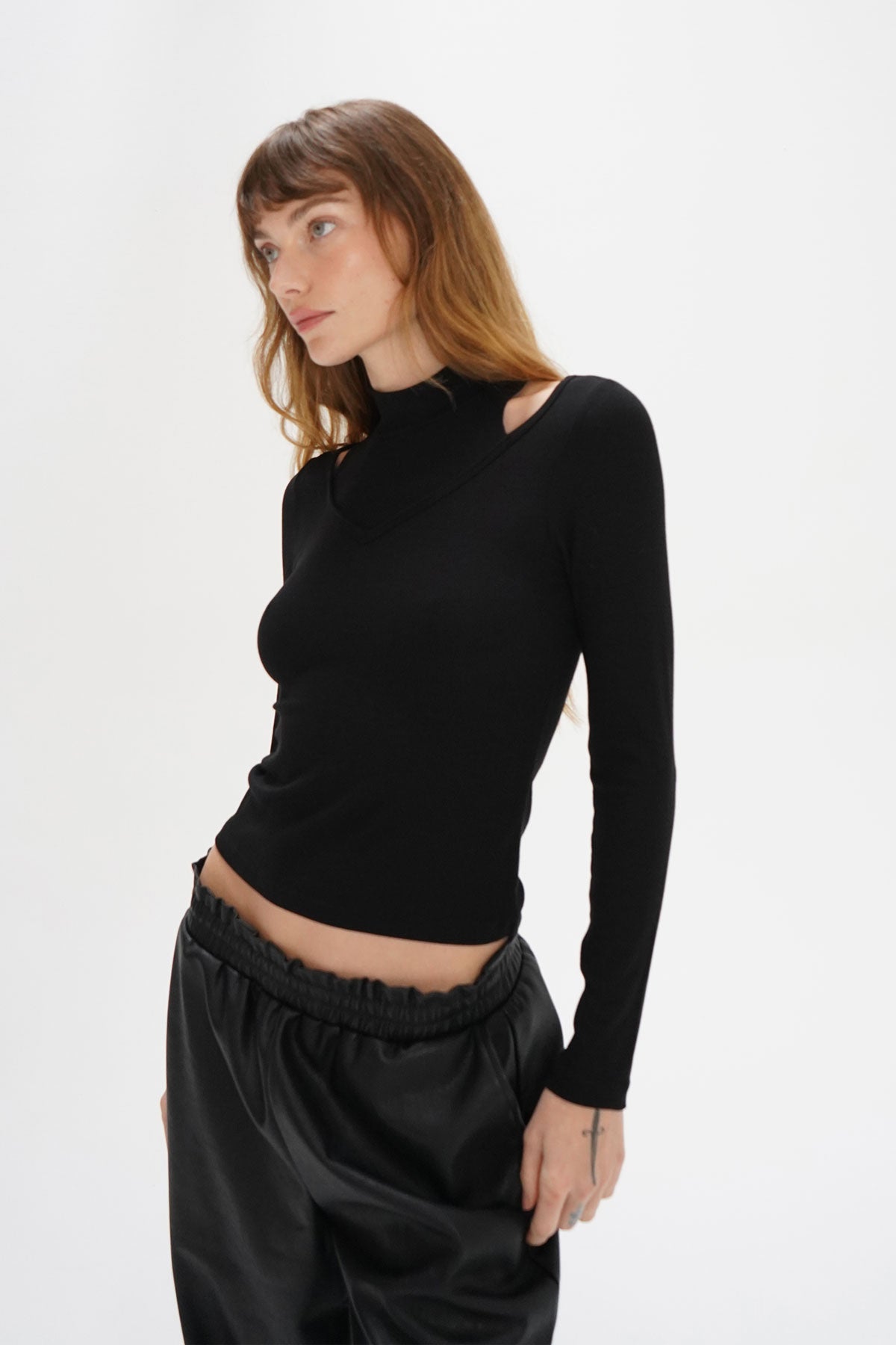 LNA Vivian Ribbed Top in Black